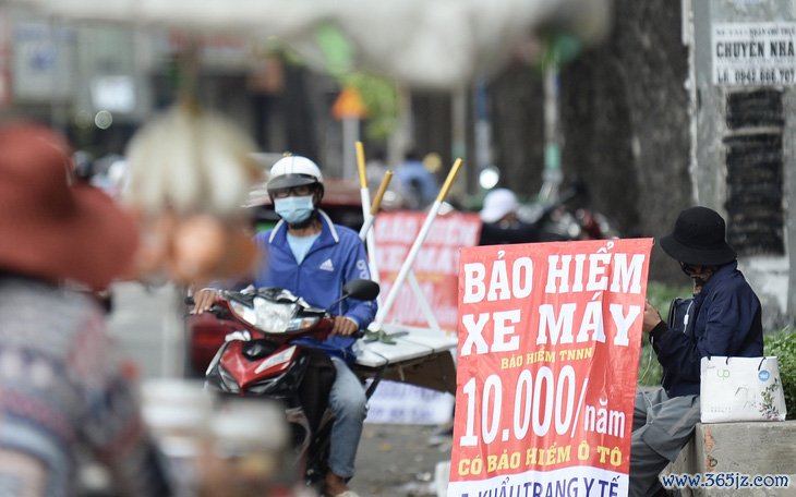 Ngăn 'chây ì' bồi thường bảo hiểm - Kỳ 3: Đại lý 'ngâm' hồ sơ， khách mòn mỏi chờ - Ảnh 2.