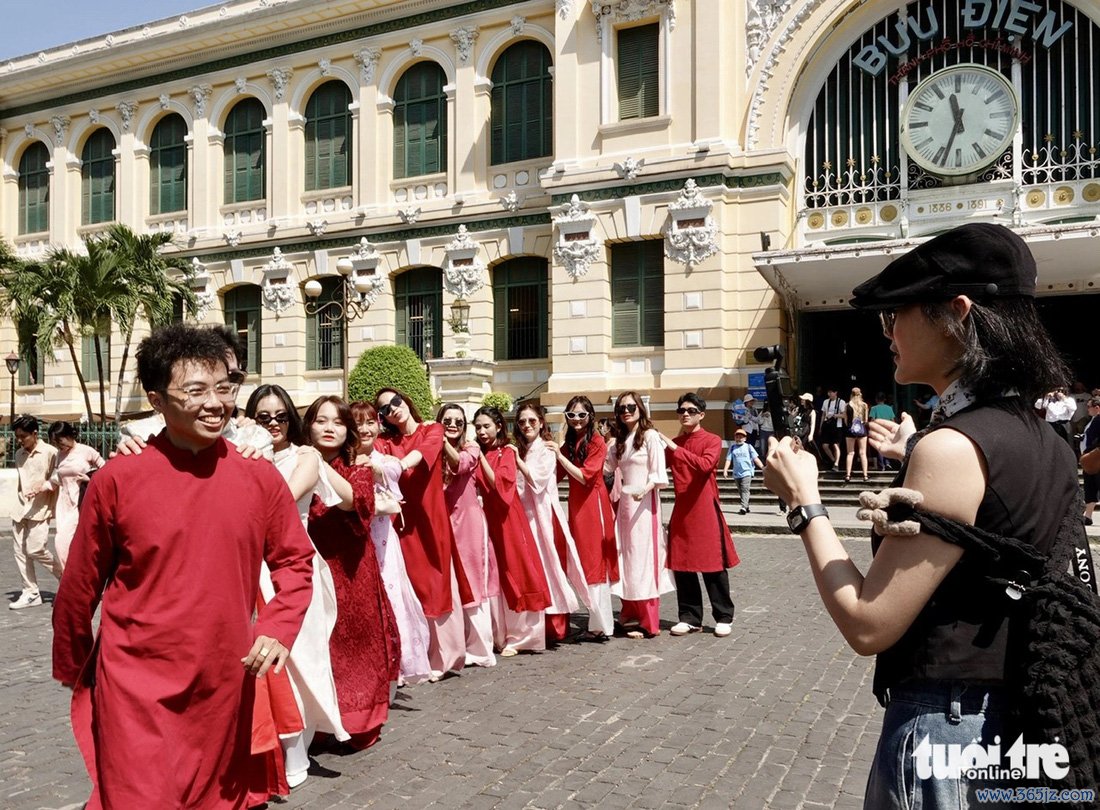 Tái hiện gốm Lái Thiêu， chiếu Định Yên ở Nhà văn hóa Thanh niên， dân TP.HCM nô nức check-in sớm - Ảnh 11.